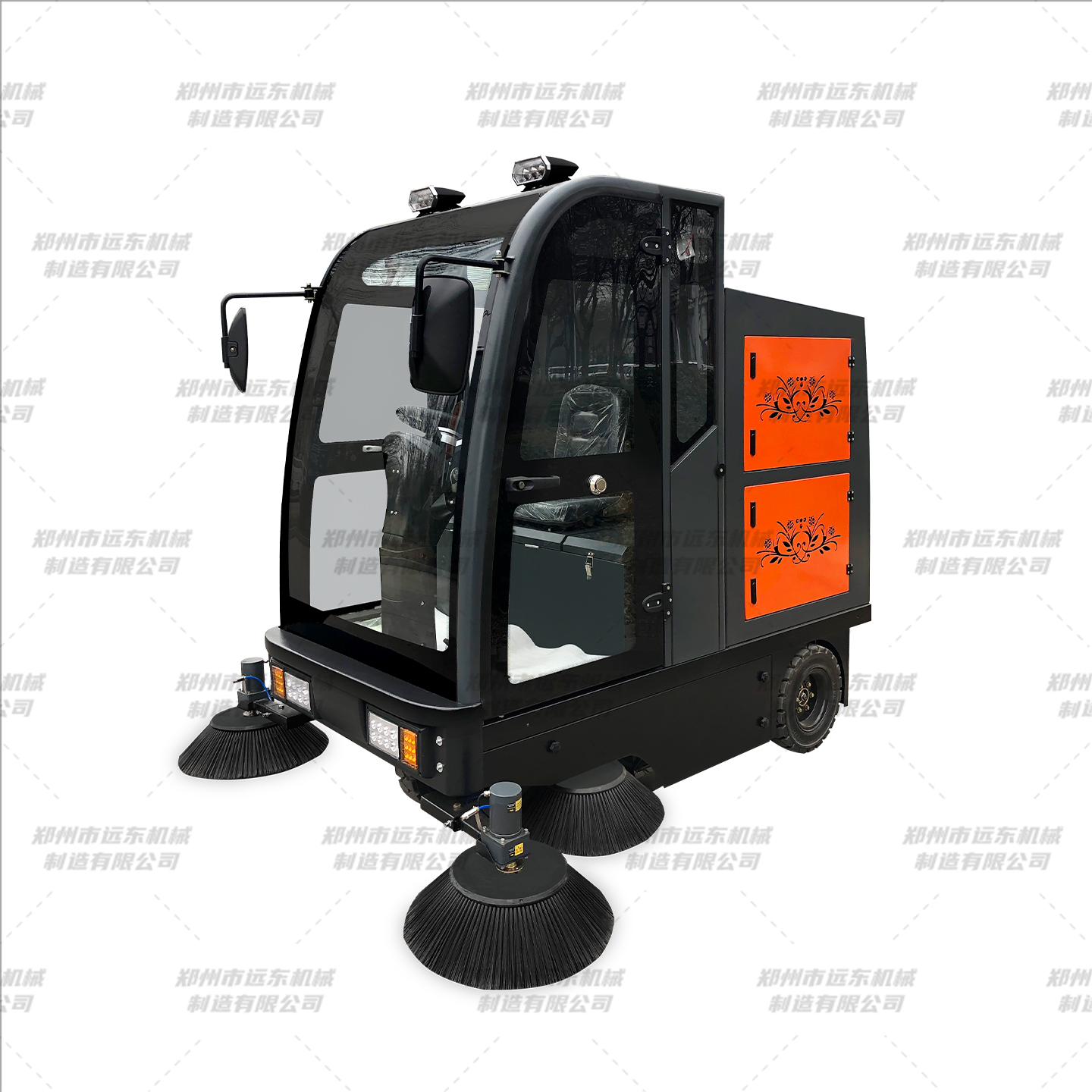 2100型扫地车(图1)